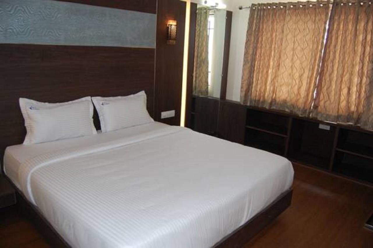 The Lotus Boutique Hotel Chikmagalur Luaran gambar
